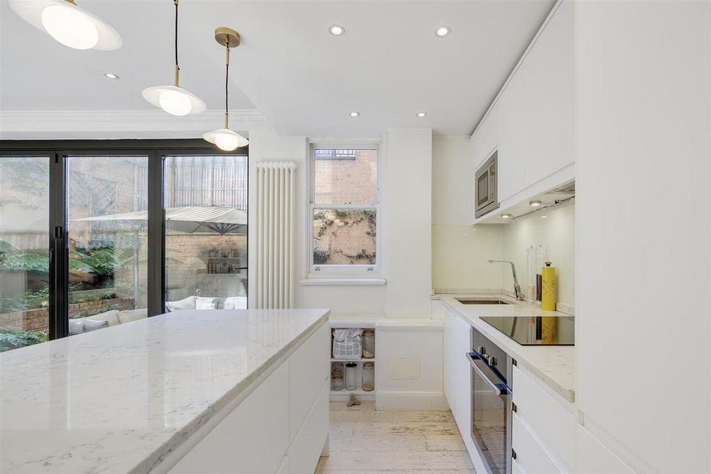 Culford Gardens5-9,Flat2-10.jpg