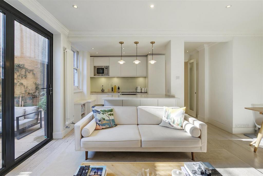 Culford Gardens5-9,Flat2-5.jpg