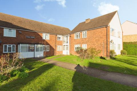 2 bedroom flat for sale, Clayton Road, Chessington, KT9