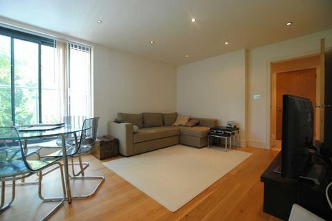 2 bedroom flat to rent, Taymount Rise Forest Hill SE23