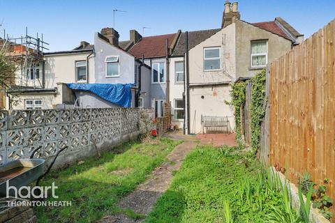 2 bedroom terraced house for sale, Northwood Road, Thornton Heath