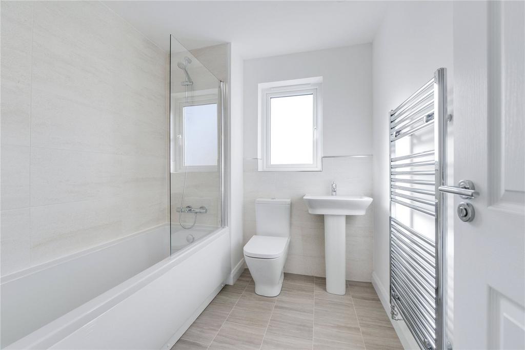 Main Bathroom