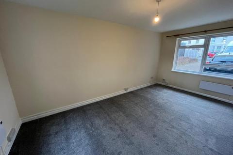 1 bedroom flat to rent, Devonshire Lodge, 316 Seaside, BN22