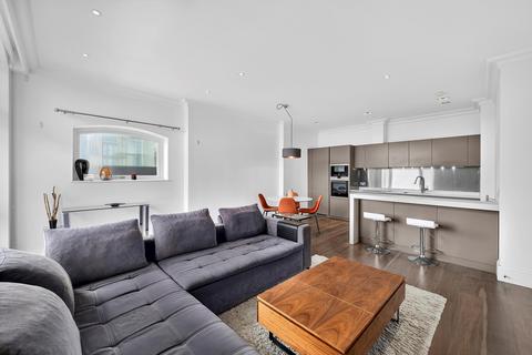 undefined, Leman Street, London E1