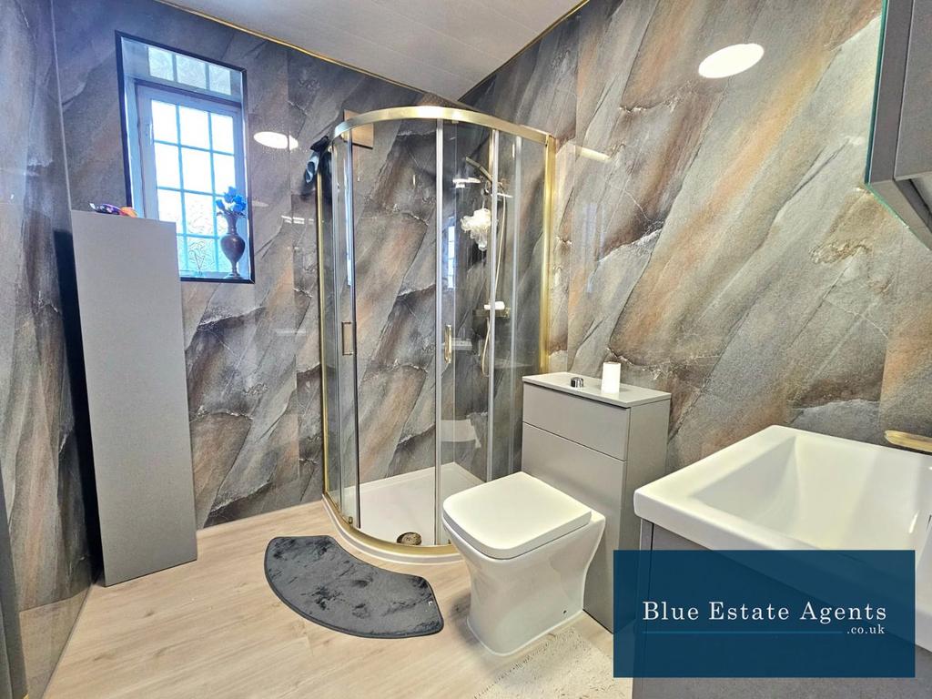 Shower Suite
