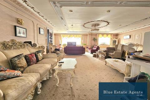 undefined, Beaufort Road, London, W5