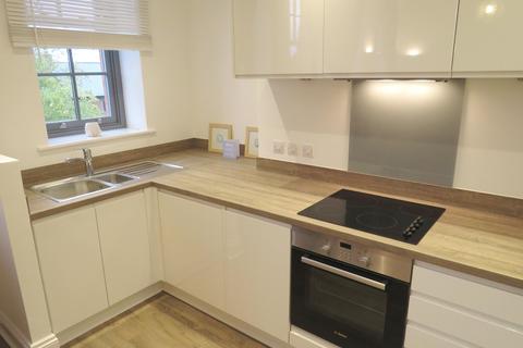 2 bedroom apartment to rent, Victoria Gardens, Leeds