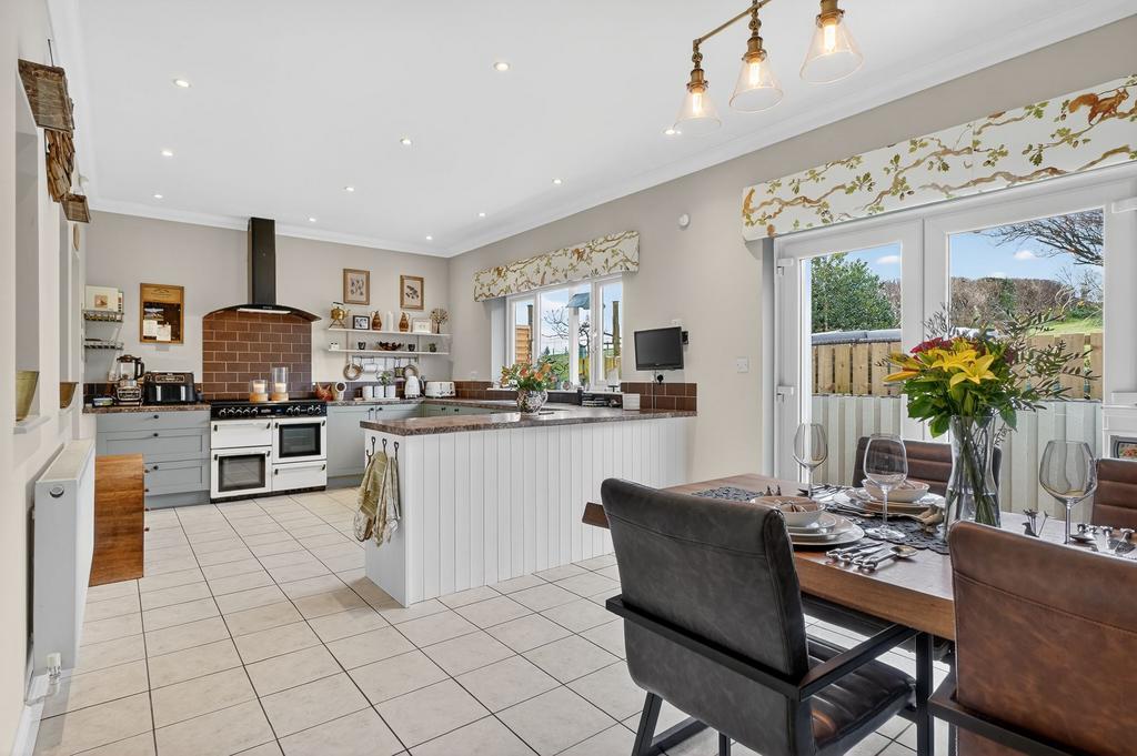 Dining Kitchen