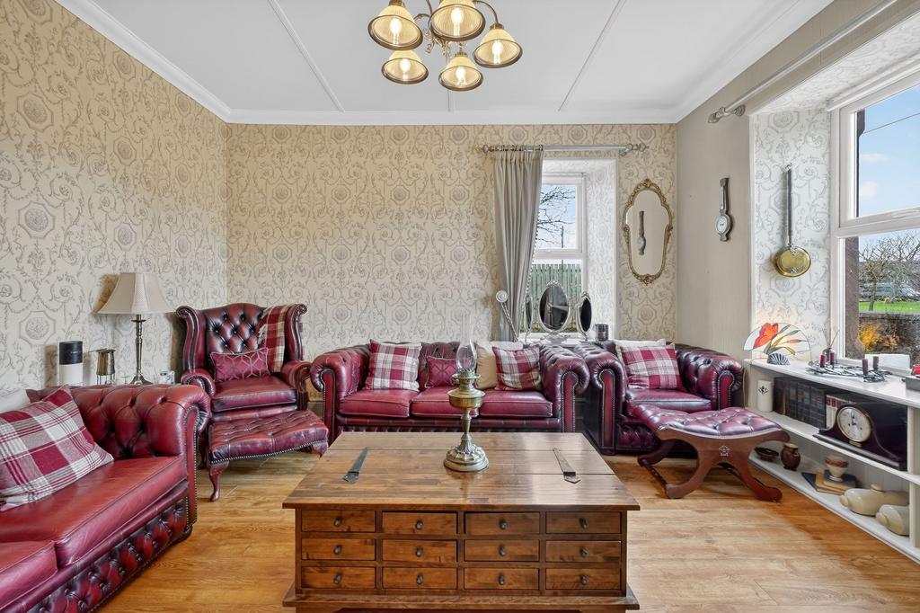 Family Room/4th Bedroom
