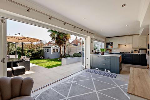 5 bedroom detached house for sale, Church Road, Ascot, Berkshire