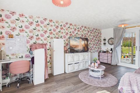 undefined, Raeburn Place, East Kilbride G74