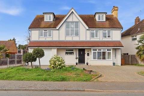 Tabors Avenue, Chelmsford, CM2