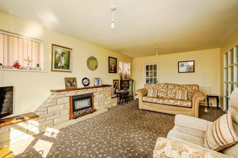 2 bedroom detached bungalow for sale, Longfield Drive, Ravenfield, Rotherham