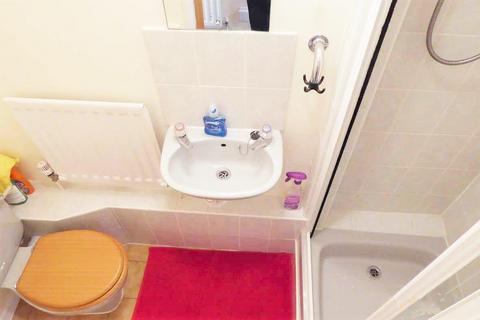 undefined, Wesley Close, Taunton TA1