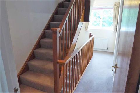 undefined, Wesley Close, Taunton TA1