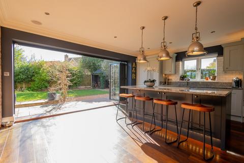 4 bedroom detached house for sale, Bayliss Court Road, Herne Bay, Kent, CT6
