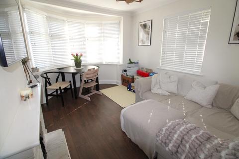2 bedroom maisonette for sale, Granton Avenue, Upminster RM14