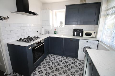 2 bedroom maisonette for sale, Granton Avenue, Upminster RM14