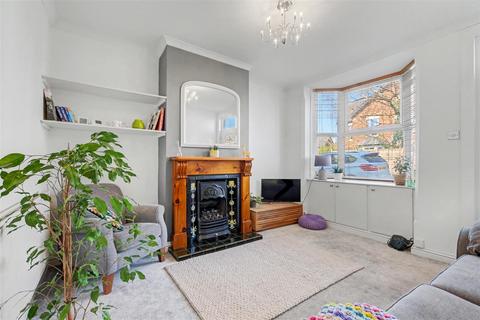 3 bedroom end of terrace house for sale, Denison Street