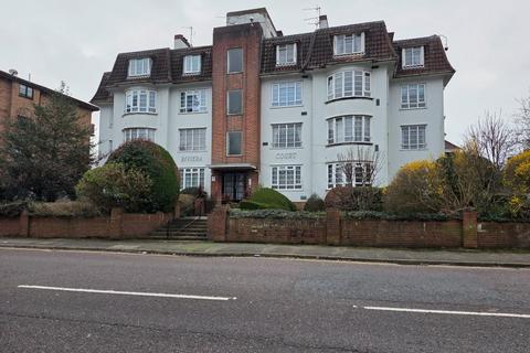 3 bedroom flat for sale, Flat 8 Riviera Court, Suffolk Road, Bournemouth, Dorset, BH2 5SY