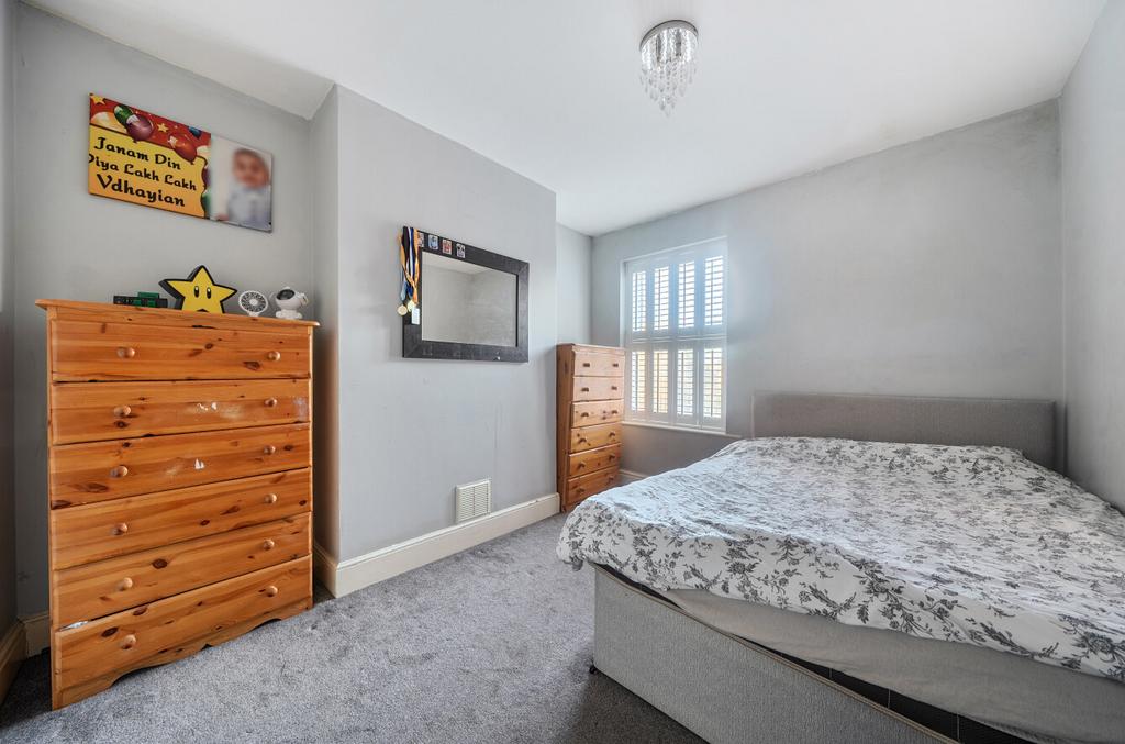 1430903-3-69bae6a...