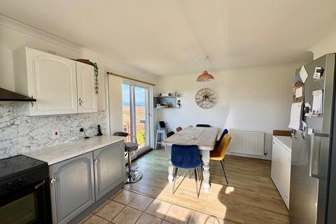 3 bedroom detached bungalow for sale, Canisbay, Wick, Highland. KW1 4YD