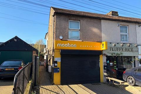 2 bedroom terraced house to rent, Ongar Road, Brentwood
