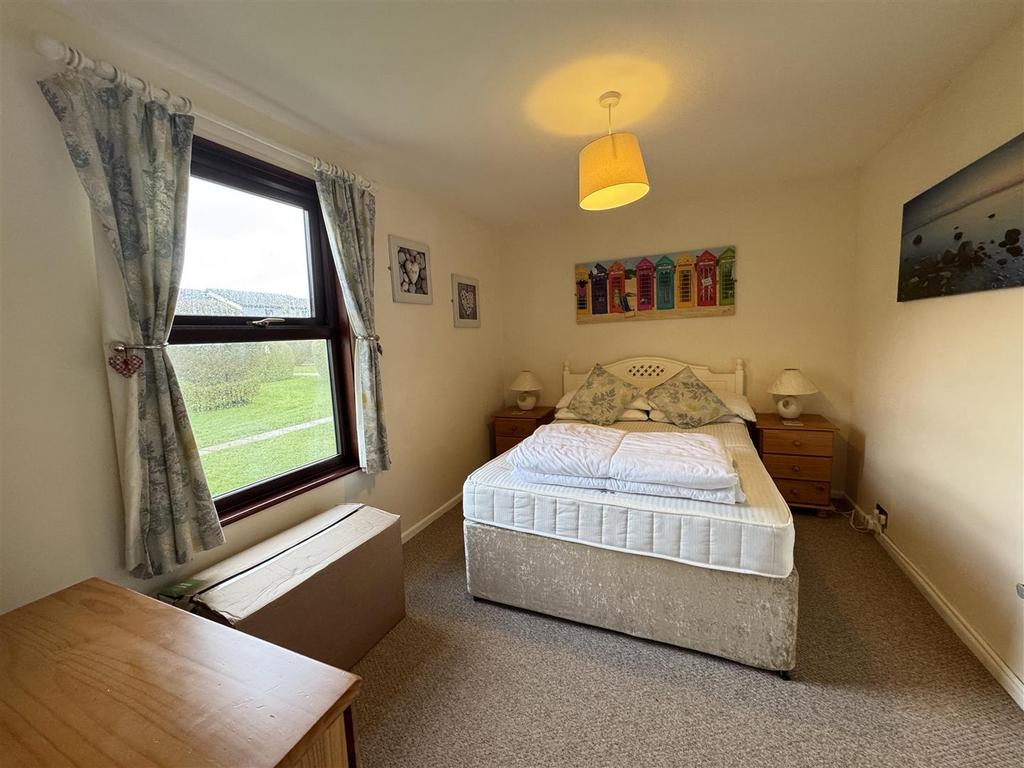 Grd Flr Bedroom