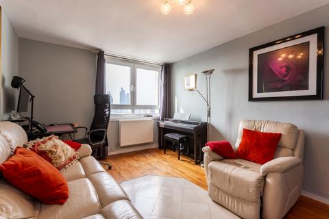 3 bedroom flat to rent, Hotspur Street, London SE11