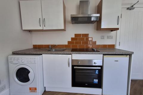 1 bedroom flat to rent, Watford, Hertfordshire, WD24