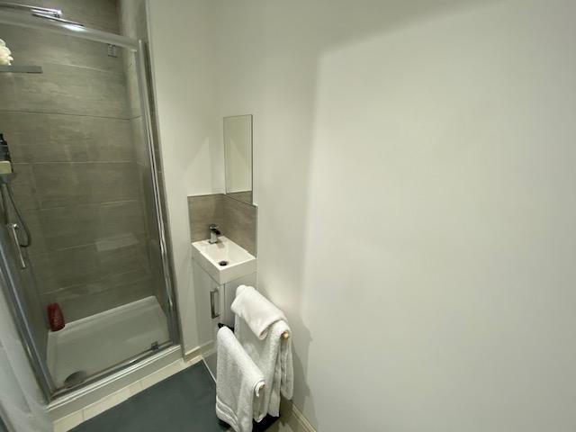 En-suite Bathroom