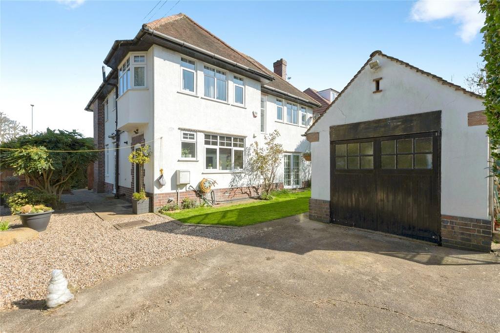 Garage and Garden