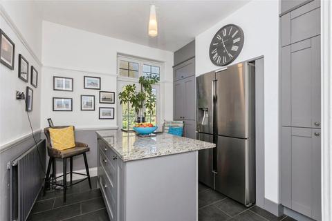 6 bedroom detached house for sale, Leicester Road, Oadby, Leicester, Leicestershire, LE2