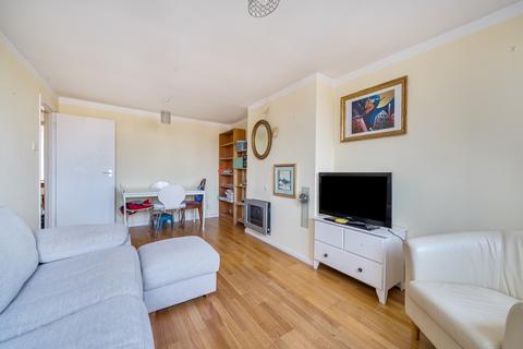 1 bedroom flat to rent, St. James Lane London N10