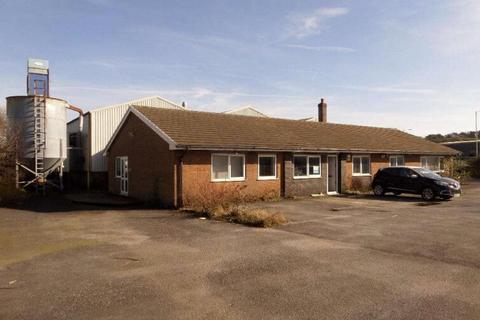 Warehouse to rent, Sturmi Way Pyle CF33 6BZ