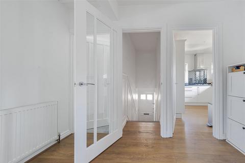 2 bedroom maisonette for sale, Westmead, Windsor