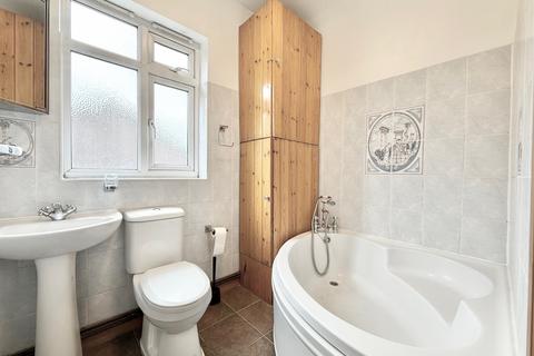 1 bedroom flat to rent, London N11