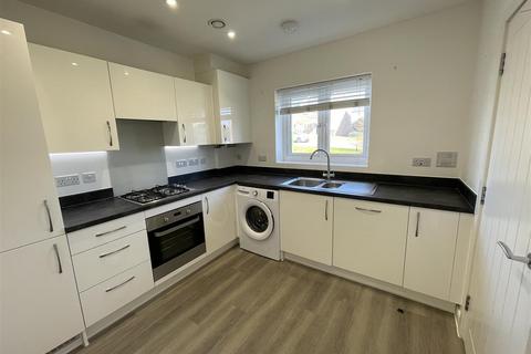 undefined, Henshaw Way, Horsham RH14