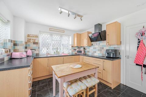 4 bedroom detached house for sale, Greenhill Way, Peacehaven, BN10 7UL