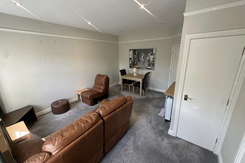 2 bedroom flat to rent, Scholars Court, NORTHAMPTON