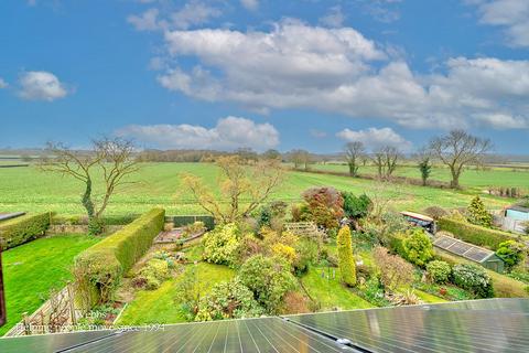 4 bedroom semi-detached house for sale, Birmingham Road, Lichfield WS14