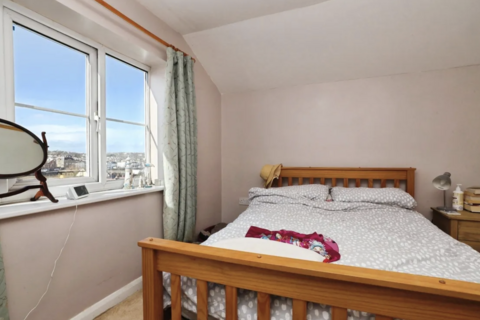 2 bedroom flat to rent, Ashbourne Lodge 18a, Hazelwood Lane, London, Greater London