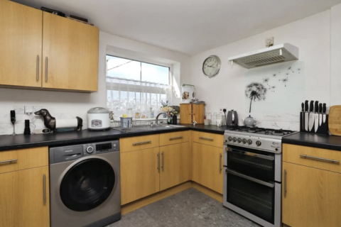 2 bedroom flat to rent, Ashbourne Lodge 18a, Hazelwood Lane, London, Greater London