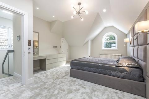 undefined, Perry Vale, London