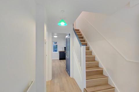 3 bedroom terraced house to rent, Sydney Road,  Feltham, TW14