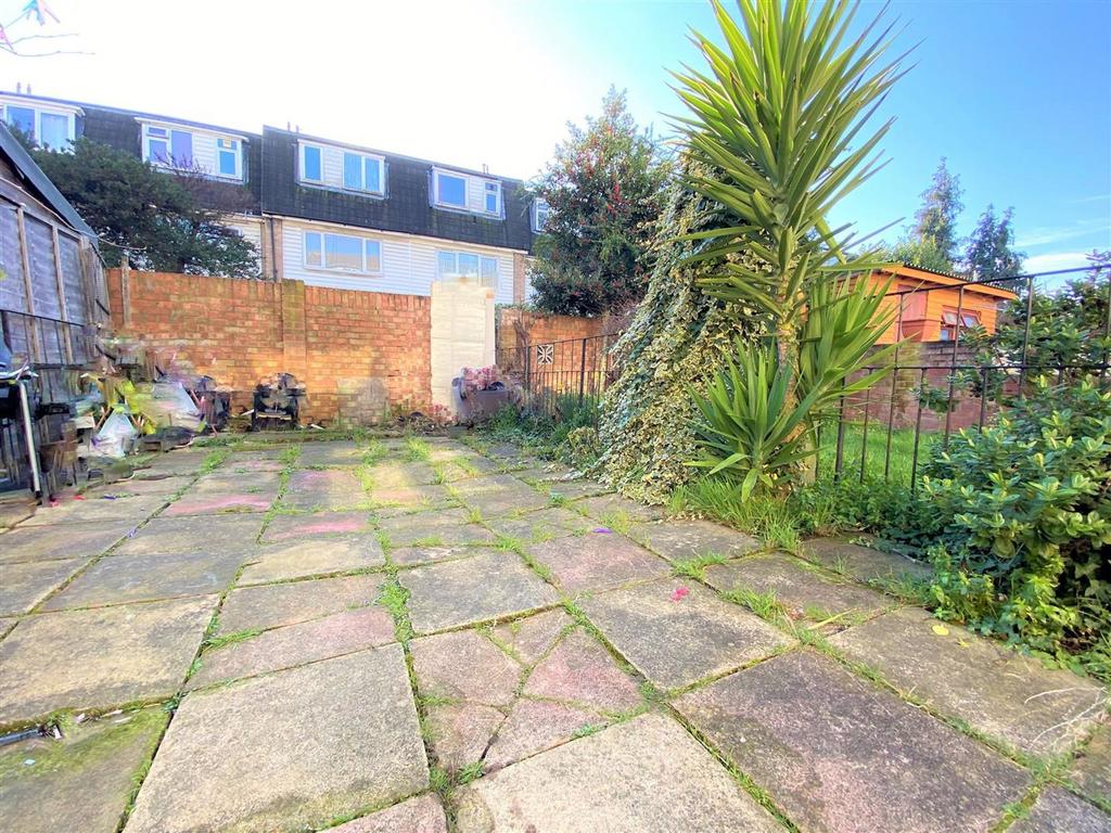 Atkinson Road E16