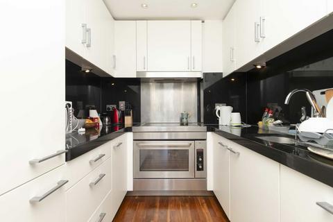 undefined, Fairmont Avenue, London E14