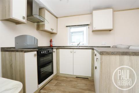 undefined, Oakdale, Tingdene, North Denes Holiday Park