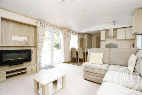 undefined, Oakdale, Tingdene, North Denes Holiday Park