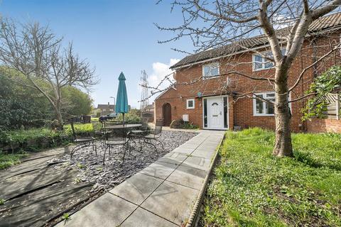 3 bedroom semi-detached house for sale, Elm Crescent, East Malling, West Malling